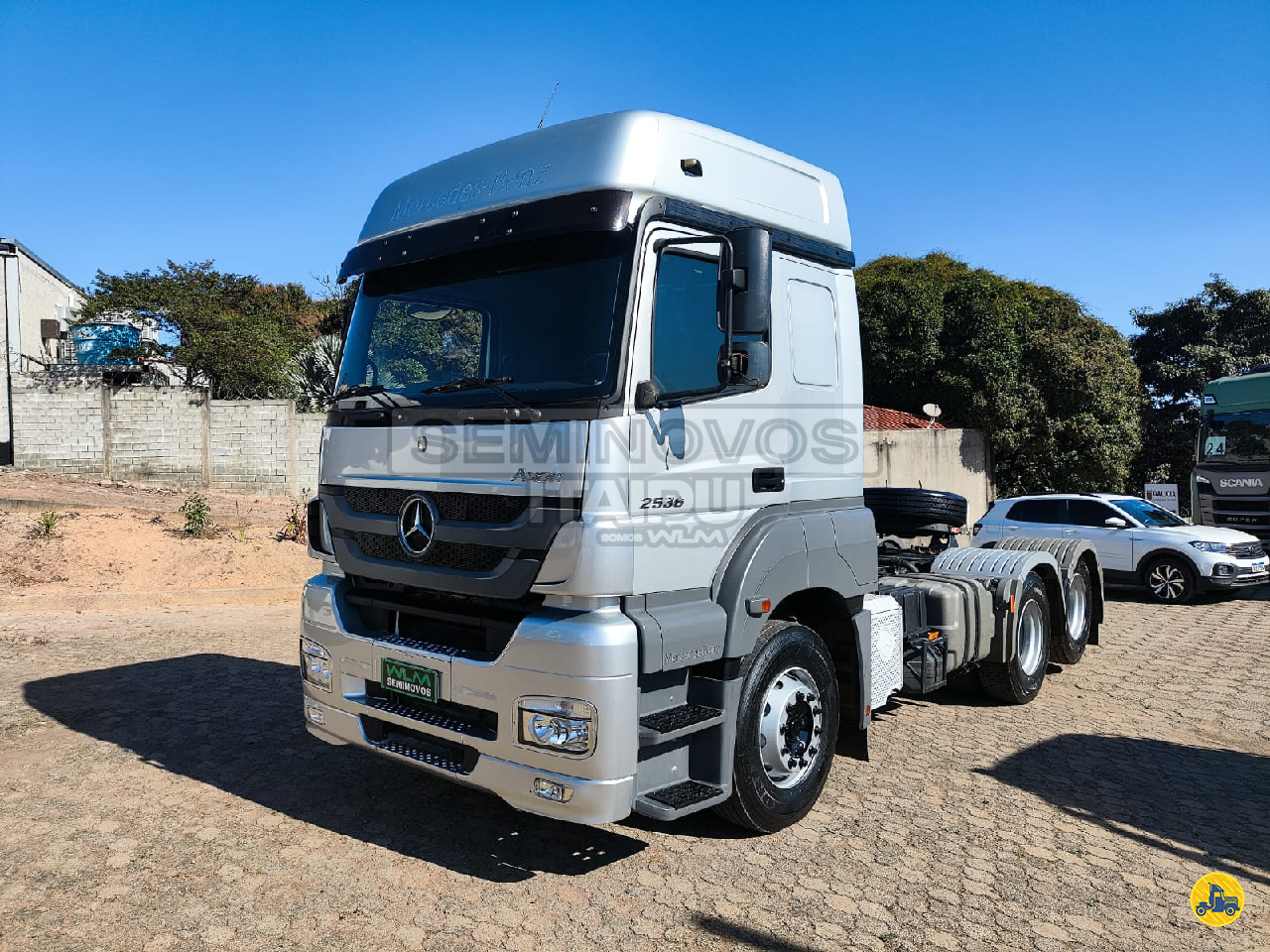 CAMINHAO MERCEDES-BENZ MB 2536 Cavalo Mecânico Cavalo 6x2 Seminovos Itaipu WLM CONTAGEM MINAS GERAIS MG